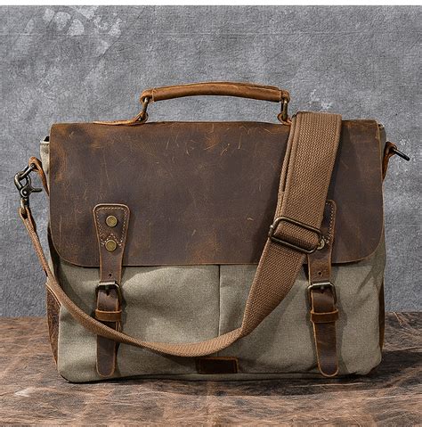 men's crossbody messenger bags.